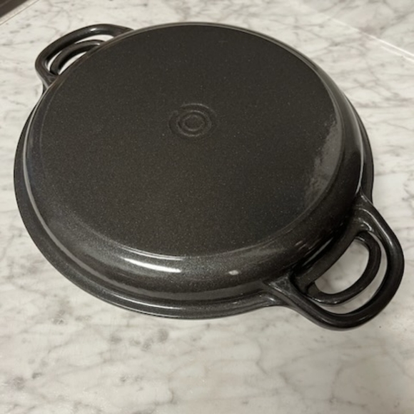 Le Creuset Kitchen Le Creuset 35 Qt Braiser With Grill Lid Poshmark